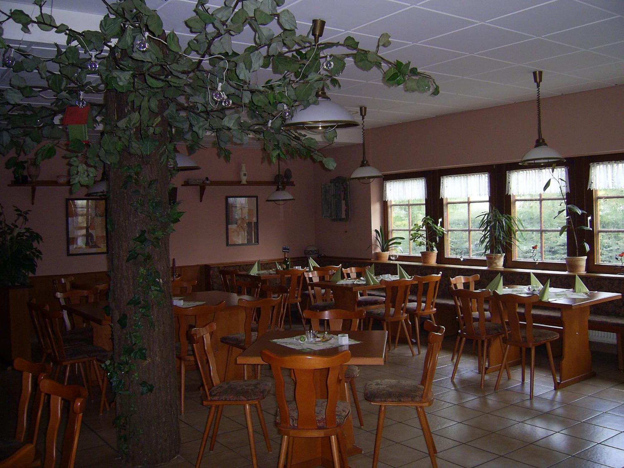 艾森纳赫 An Der Linde酒店 外观 照片